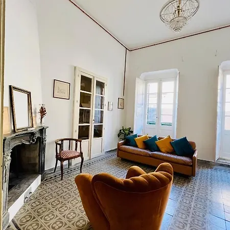 Antica Dimora La Madonnina, Residenza Storica Con Vista Incantevole A * Cagliari